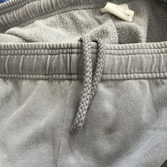 PINK Victoria's Secret Love Graphic Crop High-Rise Sweatpants Joggers Gray M - Picture 4 of 7